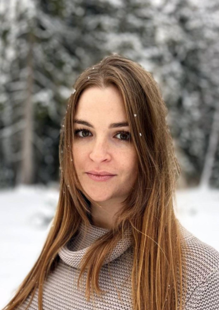Комогорцева Юлия Александровна Комогорцева Юлия Александровна