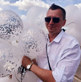 Поздравляем с Днем рождения Андрея Пономарева