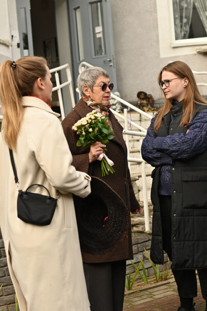 photo_2025-10-06_13-17-12.jpg photo_2025-10-06_13-17-12.jpg